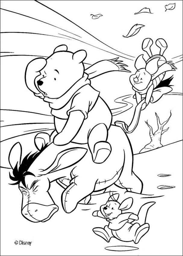 Winnie The Pooh coloring pages - Piglet is drawing a star