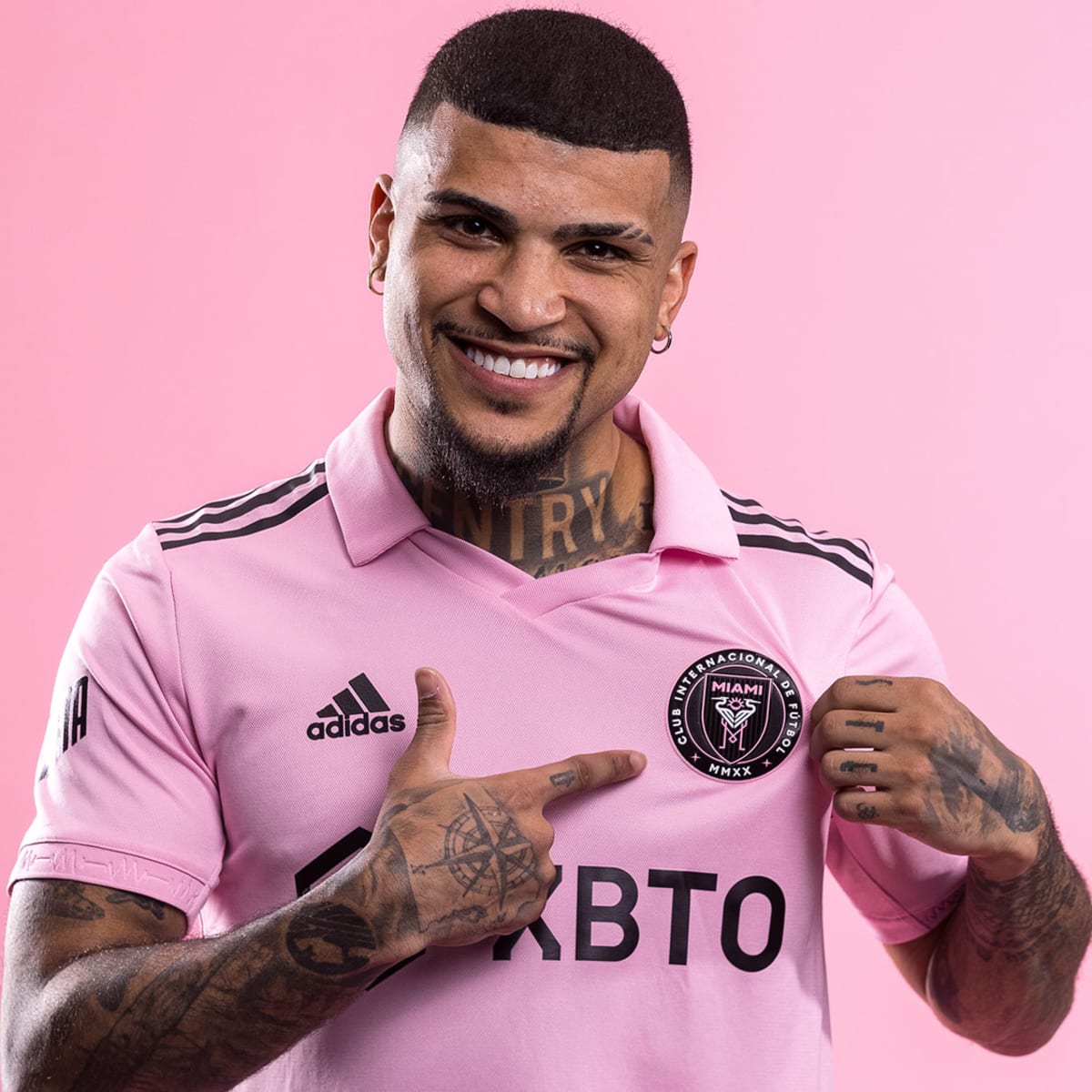 Inter Miami's pink jersey and what it ...