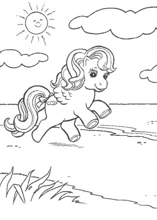 MY LITTLE PONY coloring pages - My Little Pony running on the beach