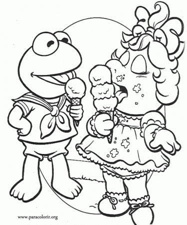 Kermit the frog is with miss piggy they are enjoying a delicious ice